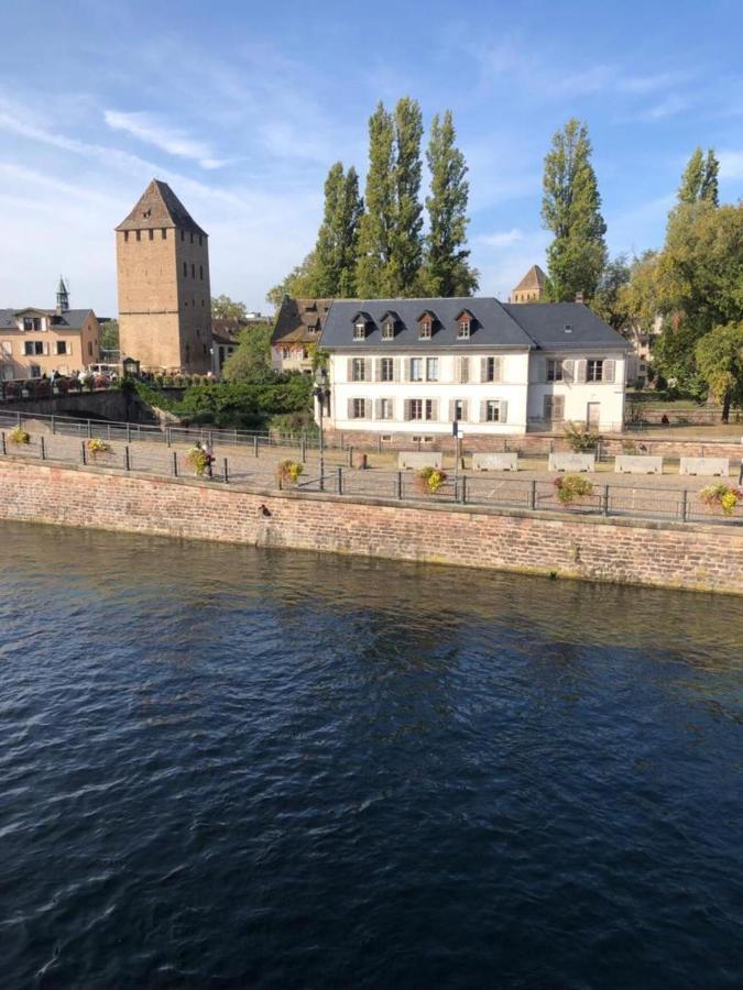 Au Bord De L'Eau Appartement Straatsburg Buitenkant foto