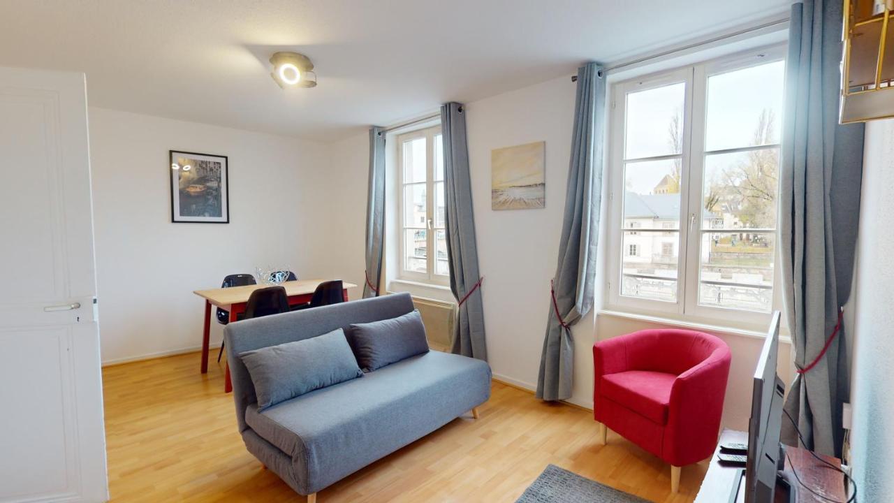 Au Bord De L'Eau Appartement Straatsburg Buitenkant foto