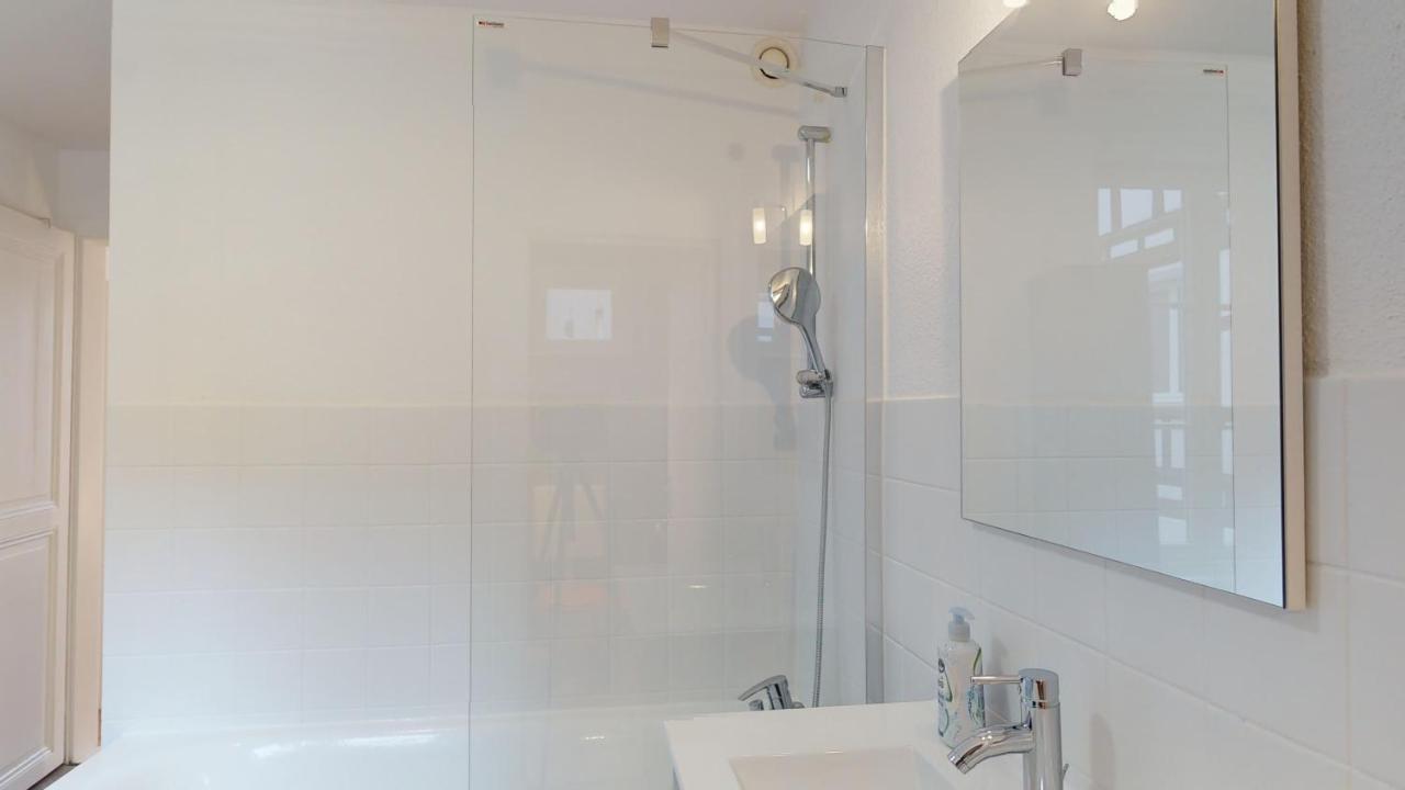 Au Bord De L'Eau Appartement Straatsburg Buitenkant foto